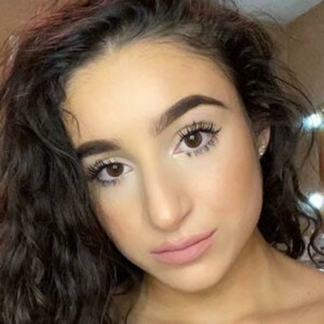 em1111 nice pornstar image