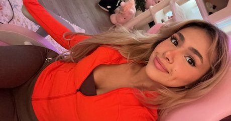 Demisux hd model galleries