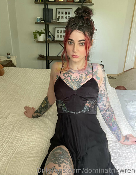 thewickedwren pornstar erotic photos