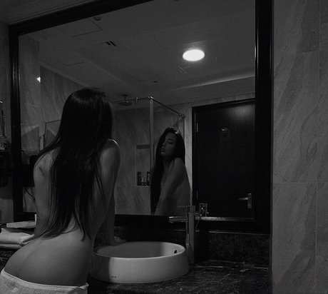 lesbian feet onlyfans free naked gallery