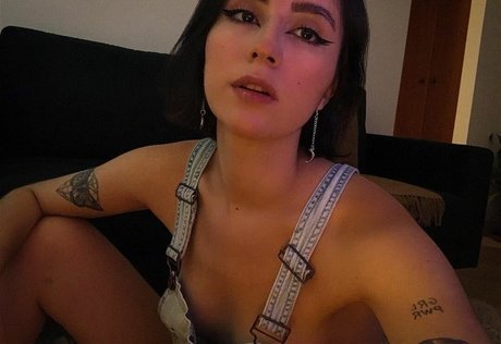 Marianna Tondolo sexy model photos