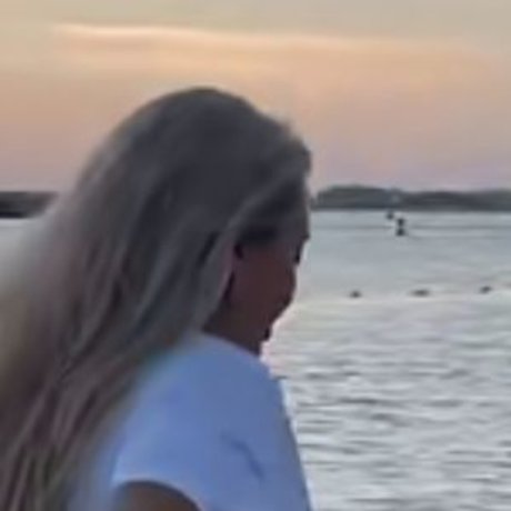 Erna Husko model photos