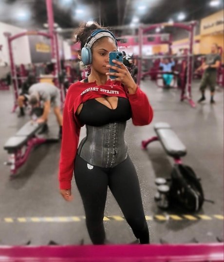 Sophia Cardinez star erotic archive