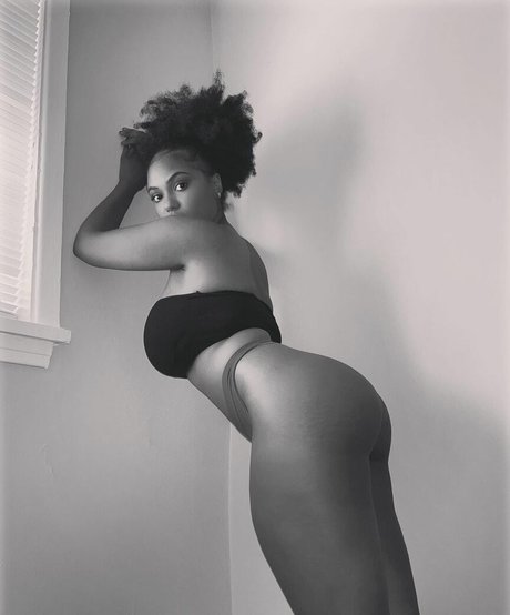 Sophia Cardinez star sex image