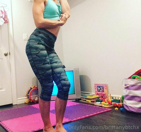 brittanybtchx model nude photos