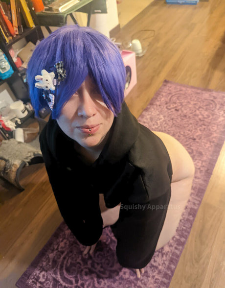 squishyfree perfect model img