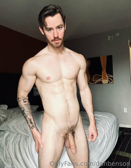 pregnant teacher onlyfans pornographic pictures