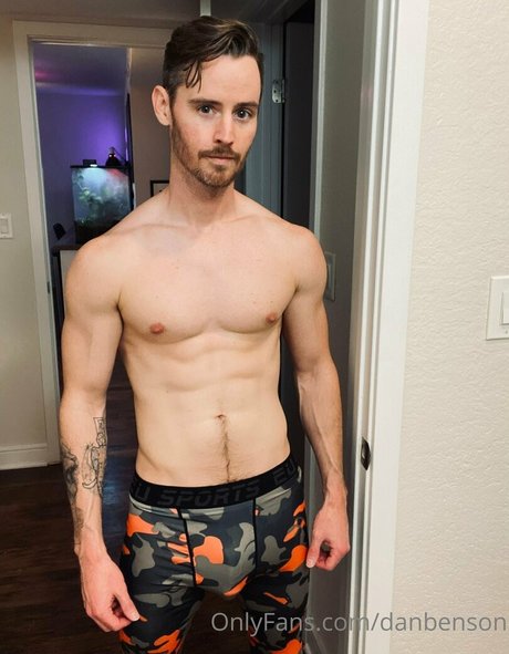 danbenson erotic pornstar img