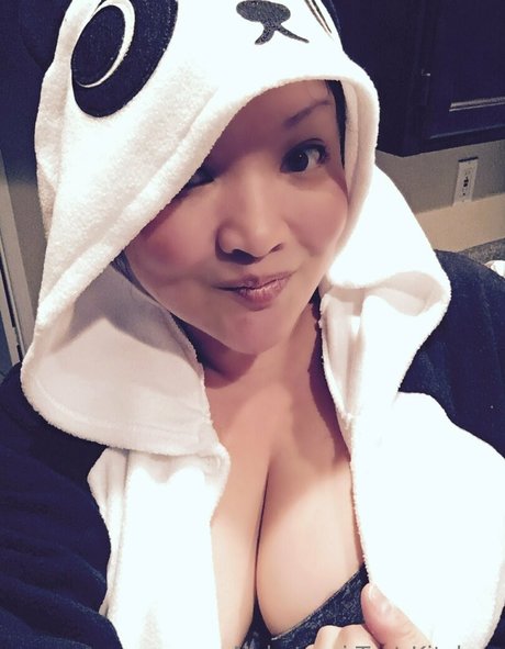 kellynakatomi sexy star pic