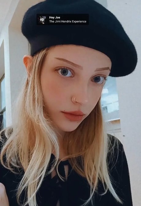 asian top onlyfans perfect photo