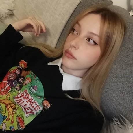 Agnese Innocente xxx pornstar pics