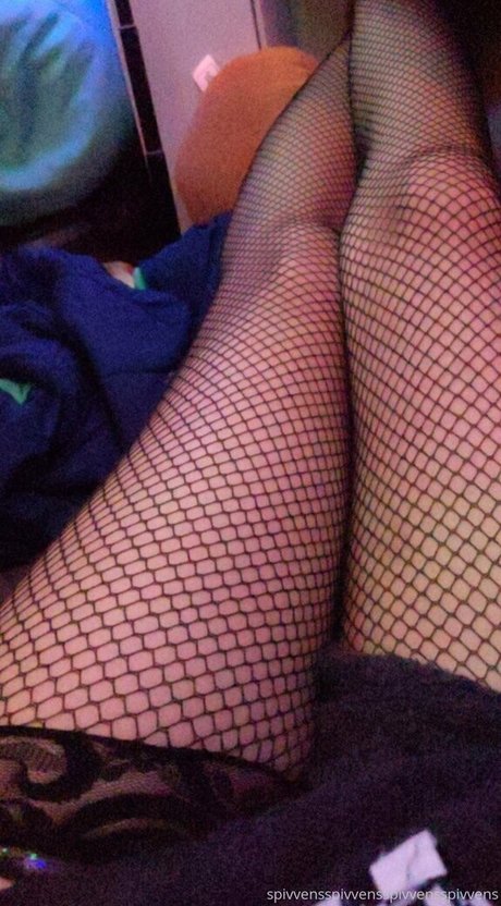 spivvens erotic actress photos