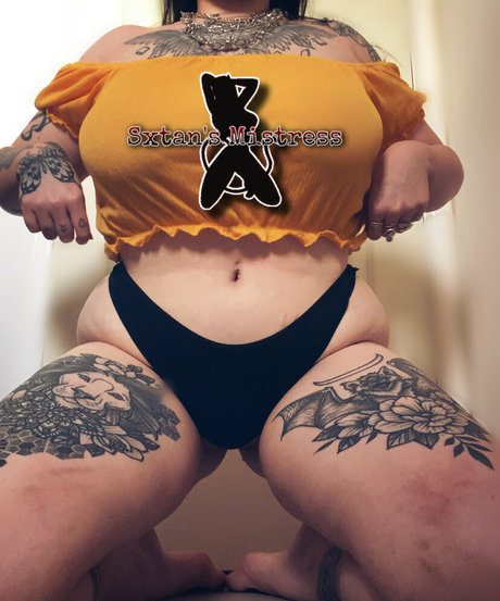 sxatansmistressfree perfect star pic