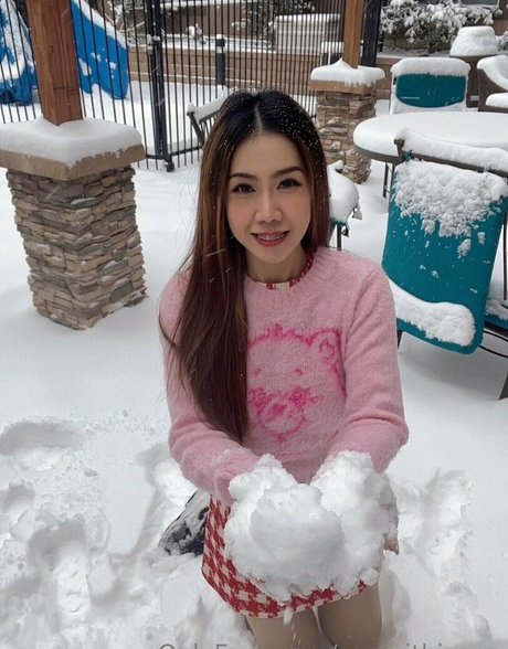 samuithisana sexy pornstar image