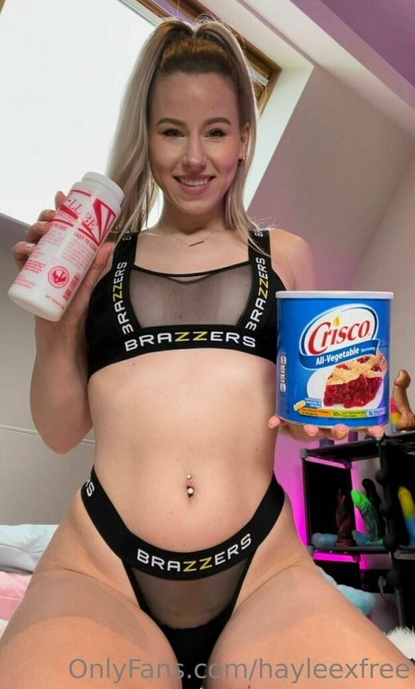 hayleexfree model hd image