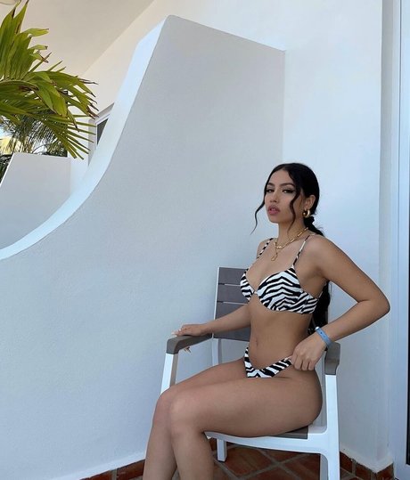 Melissa Estrella star xxx pic