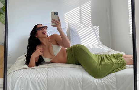 18 free onlyfans hot xxx images