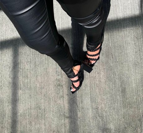 Melissa Estrella hot pornstar photo