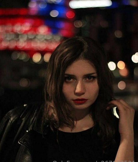 syren of paradise sex actress image