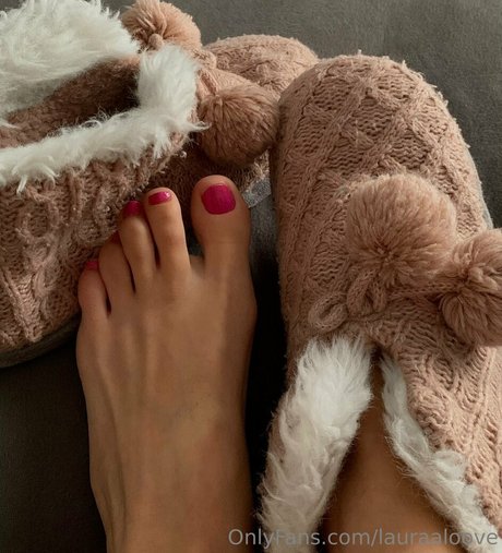 lauraaloove high quality model pics