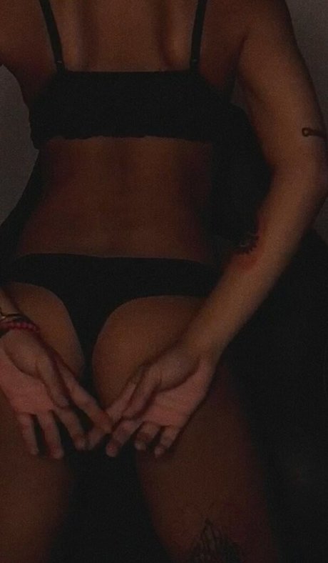 Bia Miyuki beautiful actress photo