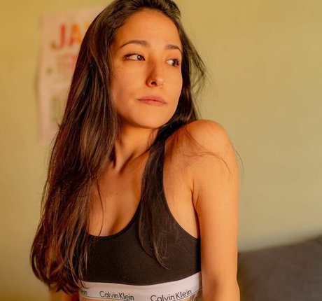 Bia Miyuki pornographic model image