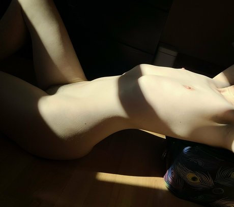 lukalutari model best photo