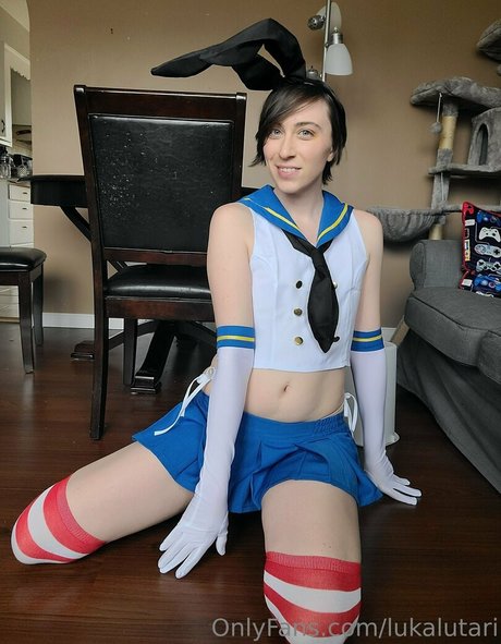 lukalutari model sexy photo