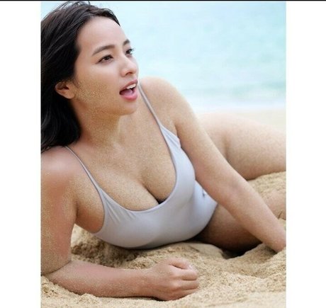 Ayame Misaki star sexy photo