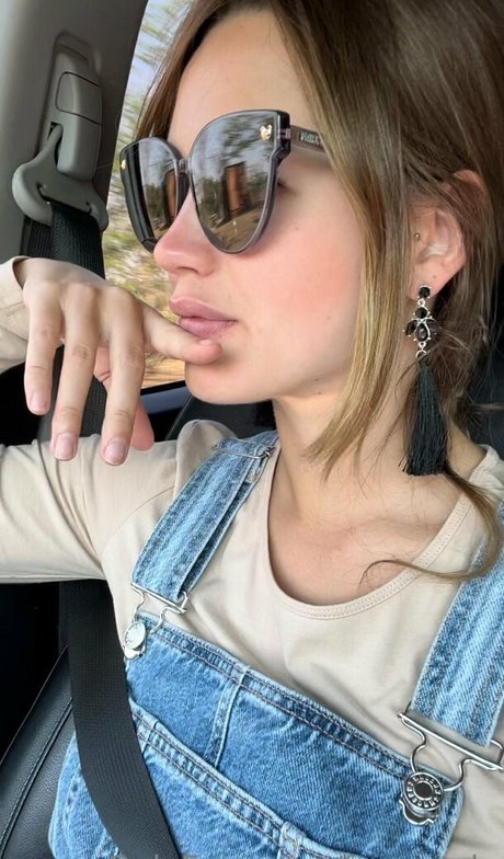 famez de pretty star image