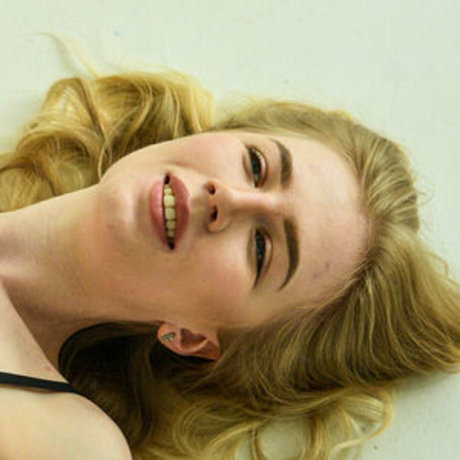 whiterrabbit free star pictures