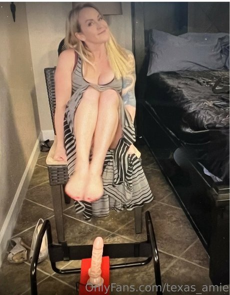 texas amie hot model pics