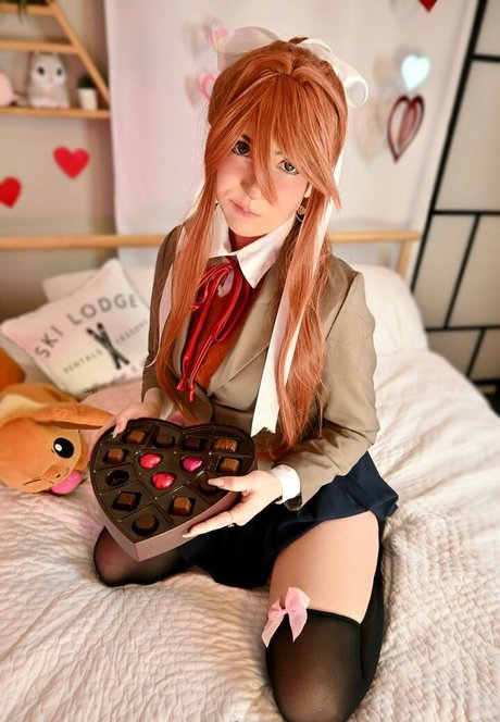 reysuka nude actress image