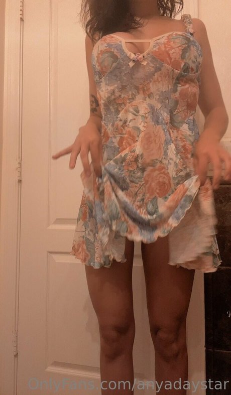 anyadaystar model nudes photo