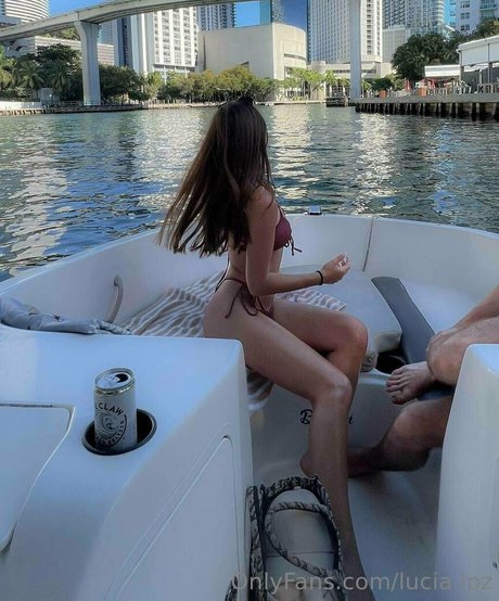 lucia lpz model pornographic picture