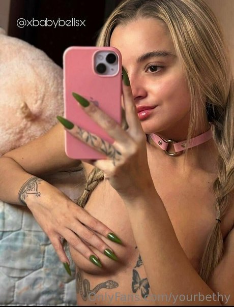 yourbethy sexy pornstar pictures