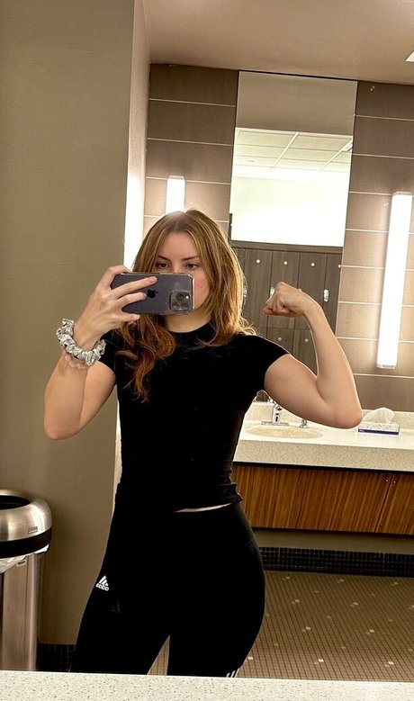 Vkunia art star galleries