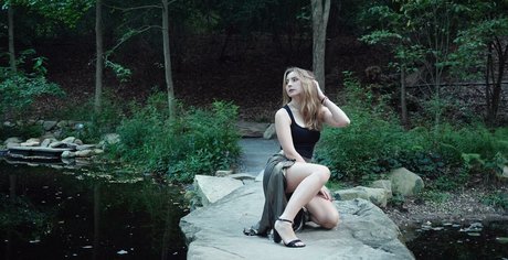 Vkunia model top gallery