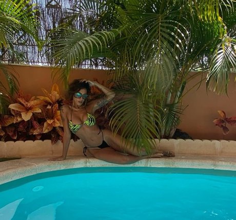 Lorena Castell model free picture