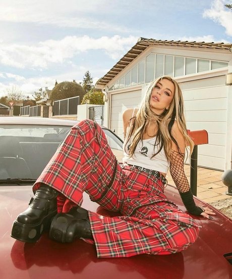 teen ladyboy onlyfans free sex picture