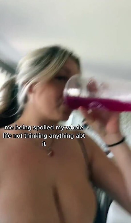 Anabel Kloe Lamarche model pretty picture