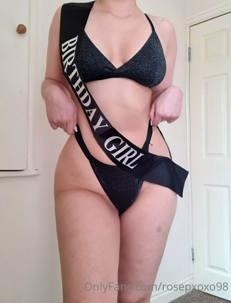 rosepxoxo98 nice actress pic