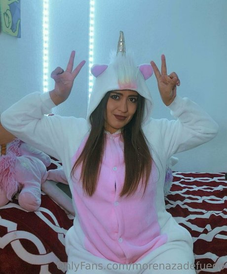 morenazadefuego model naked picture