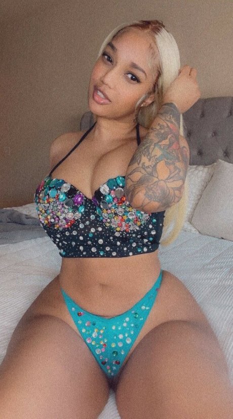 Kapri Styles sexy pornstar archive