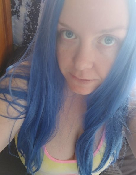 vintagewitchteaze top actress photo