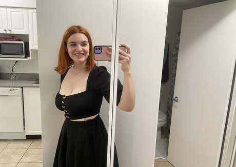 Sarah Z pornstar exclusive img