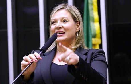 Joice Hasselmann high quality star images