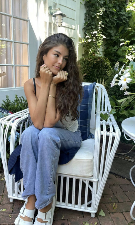 Darianka adult model pic