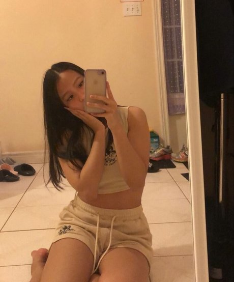 queenbaddii model sex photo