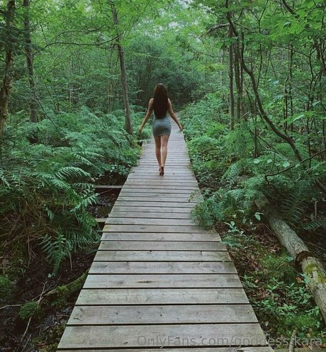 goddess kara star sexy image